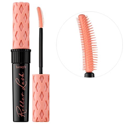 The 11 Best Curling Mascaras, Tested by a Makeup Artist 